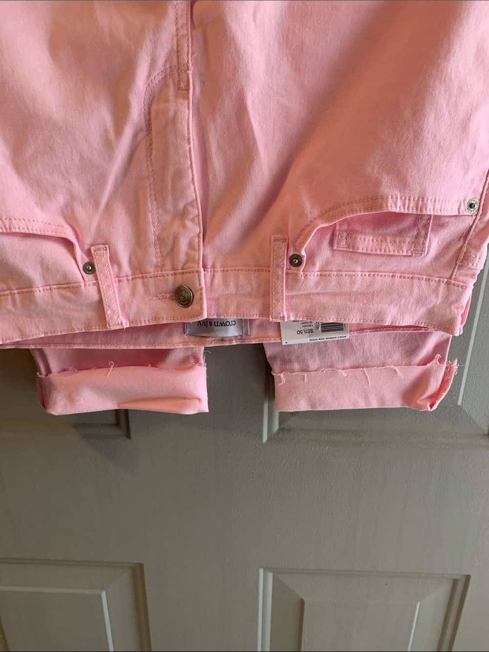 Crown & Ivy Light Pink Jeans Size 8 NEW High rise Skinny Crop hem less 5 Pockets - Picture 3 of 6